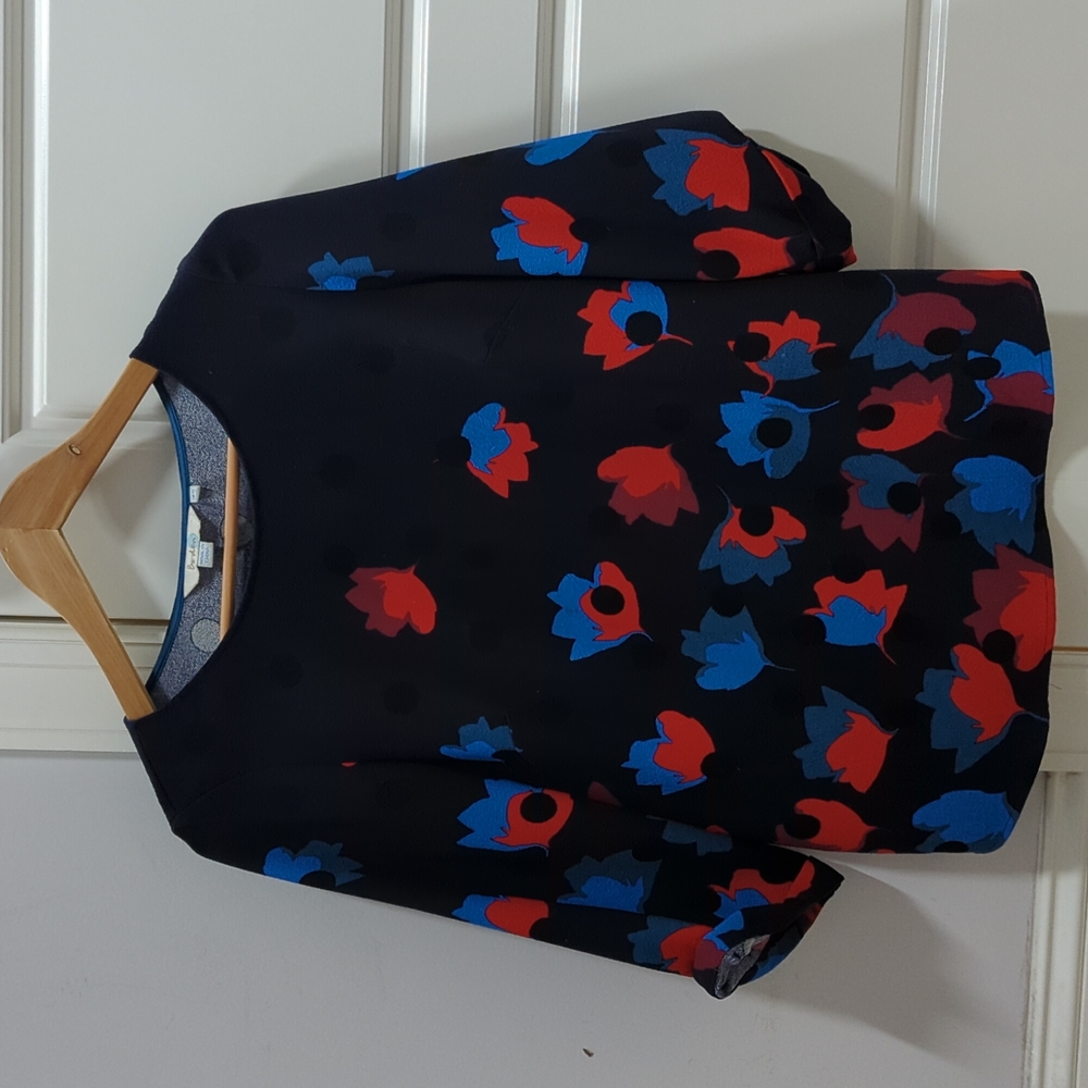 Boden blue red white blouse